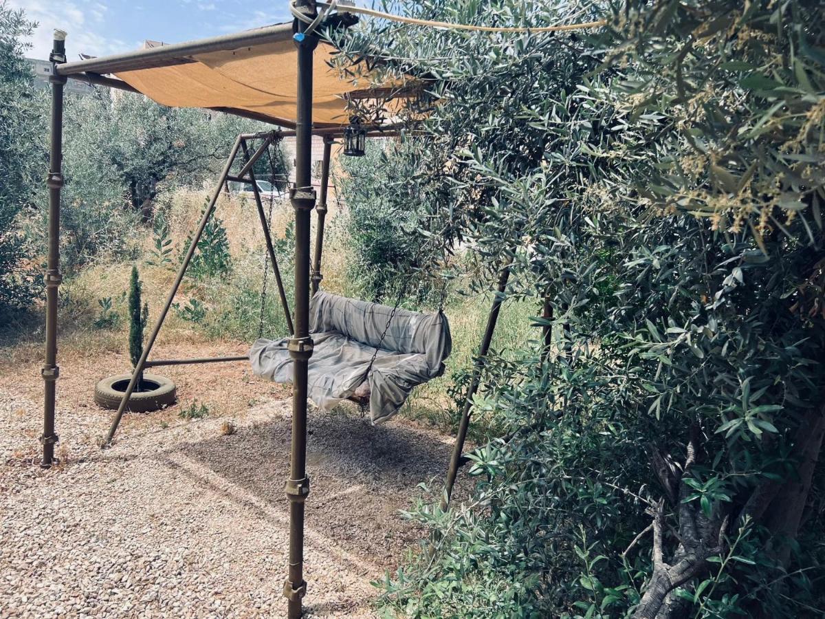 Appartement Ibn Khaldoon à Madaba Extérieur photo
