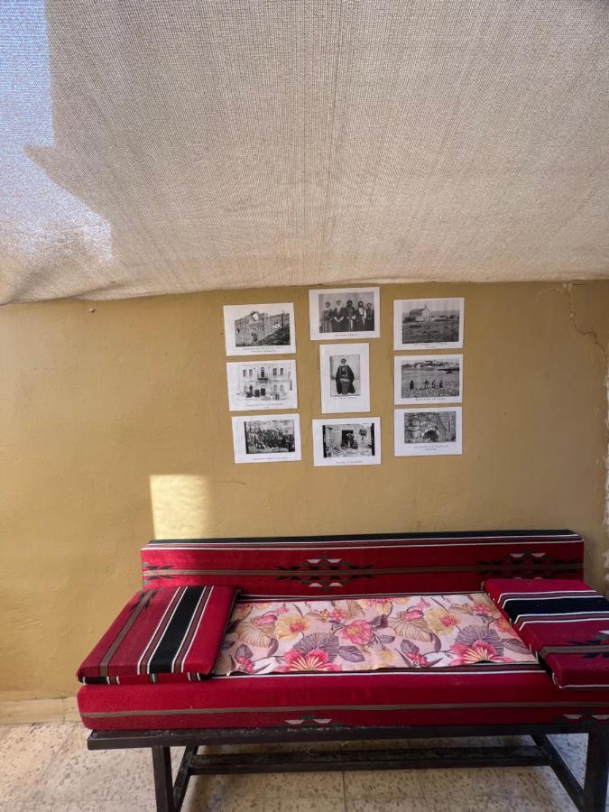 Appartement Ibn Khaldoon à Madaba Extérieur photo